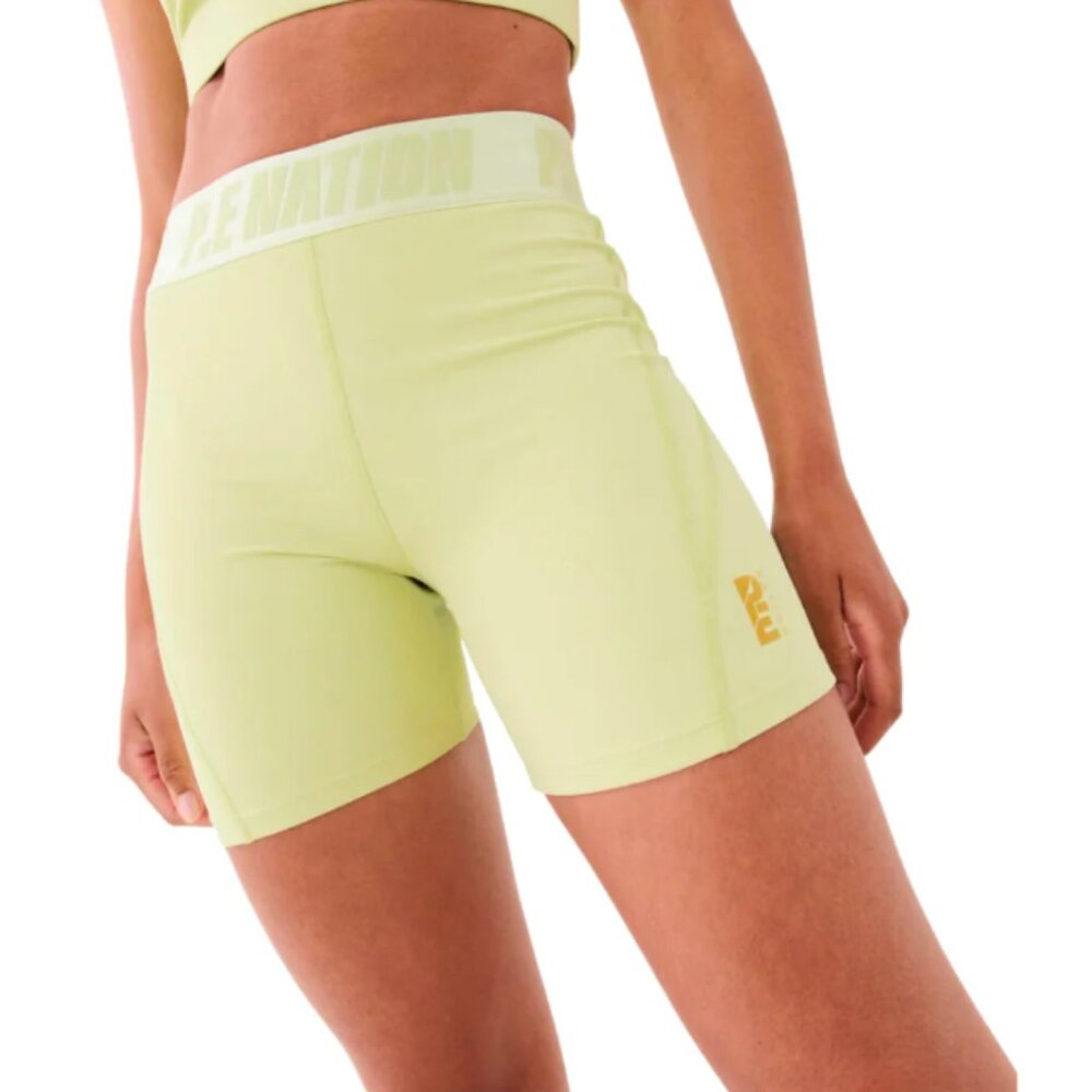 BACKCHECK SHORT